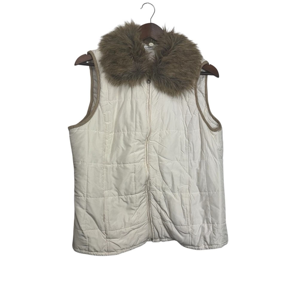 Croft &‎ Barrow White Quilted Vest with Faux Fur Collar